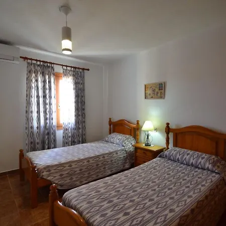 Damian 6 Villa